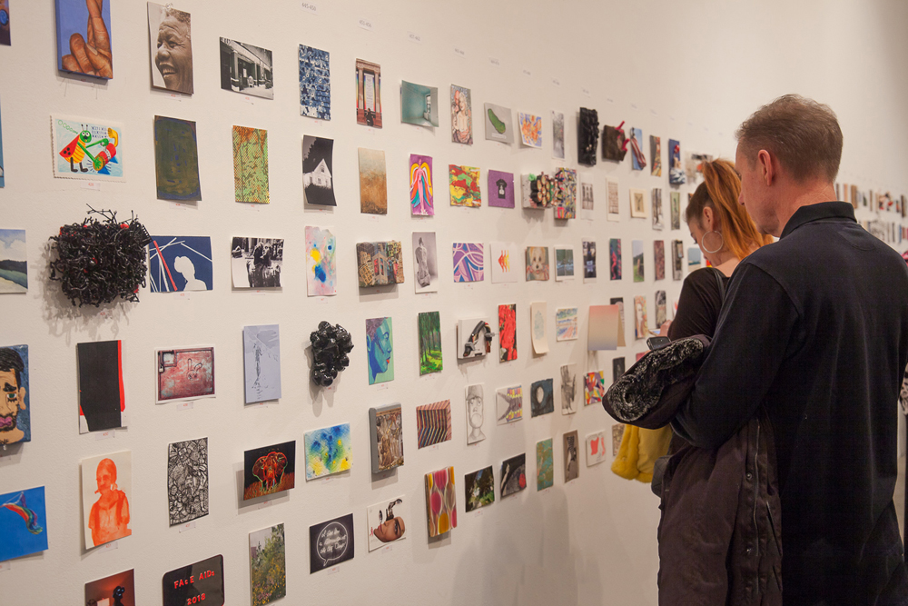 Exhibition Sale of artist’s postcard Visual Aids New York USA on